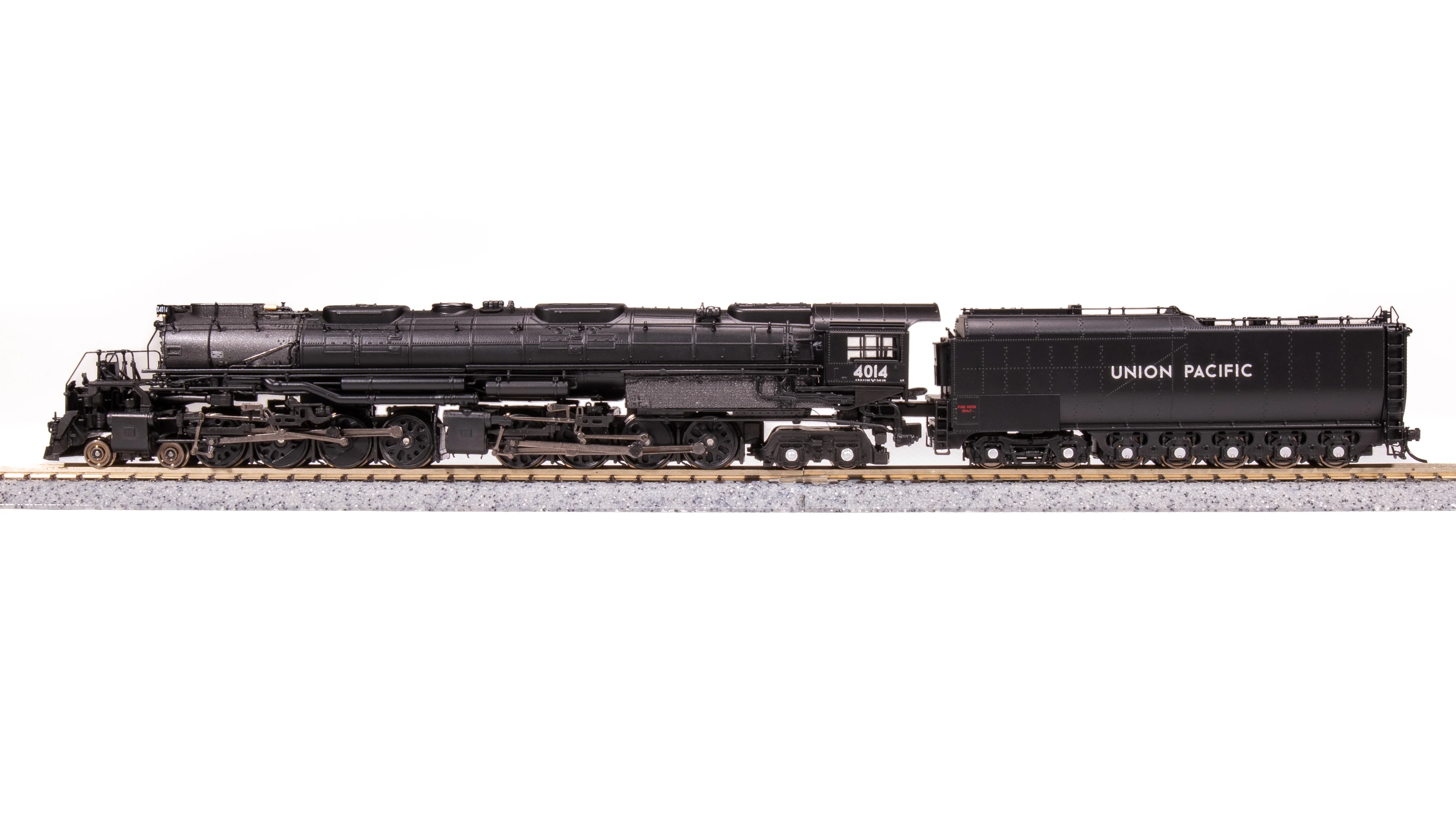 7236 UP Big Boy #4014, "The Big Boy Tour" Excursion, Standard Finish, Challenger Excursion Tender, Paragon4 Sound/DC/DCC, Smoke, N - Image 3
