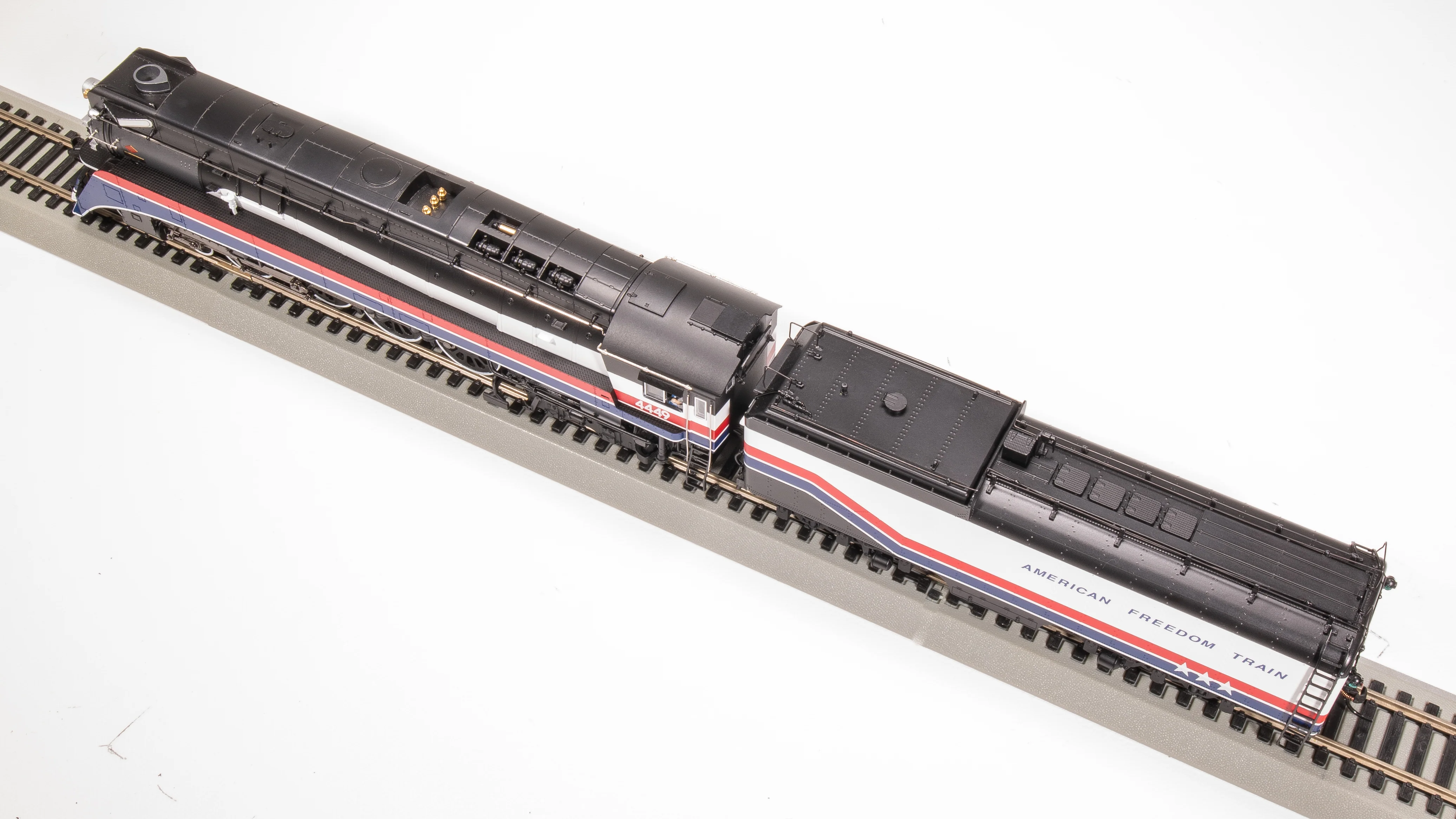 7612 Southern Pacific GS-4, #4449, 1975 American Freedom Train, Paragon4 Sound/DC/DCC, Smoke, HO - Image 12