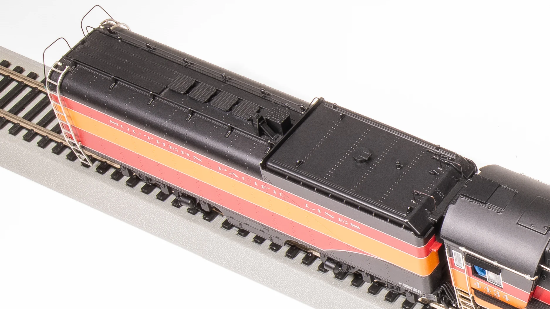 7613 Southern Pacific GS-4, #4434, In-Service, As-Delivered, Daylight Paint, Paragon4 Sound/DC/DCC, Smoke, HO - Image 11