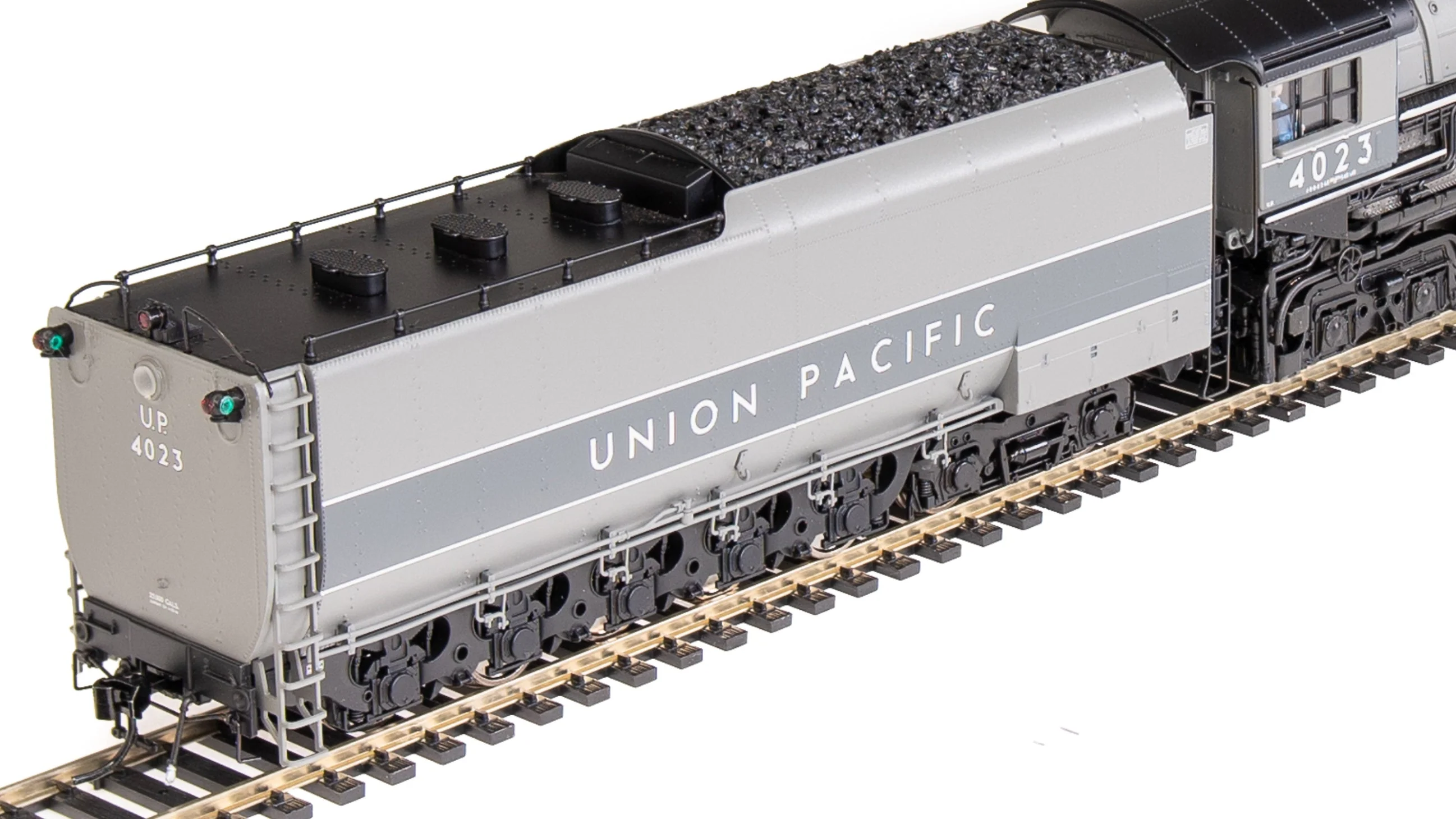 8371 UP Big Boy #4021, Two-Tone Gray w/ Aluminum, Wilson Aftercooler, 25-C-400 Coal Tender, No-Sound / DCC-Ready, HO (Fantasy Paint Scheme) - Image 20